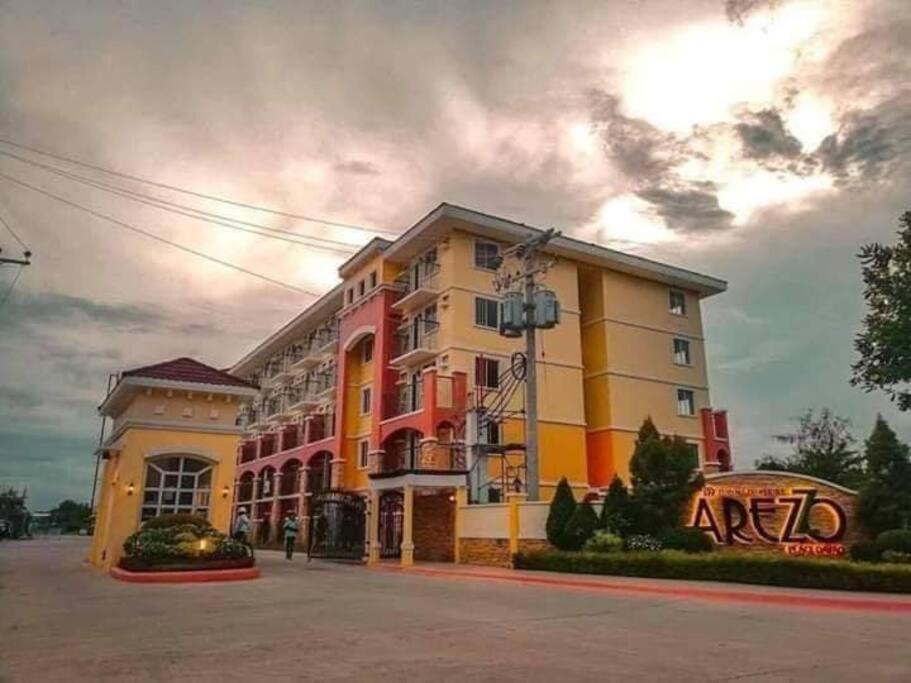 Arezzo Davao Near Sm Lanang & Airport Lägenhet Exteriör bild